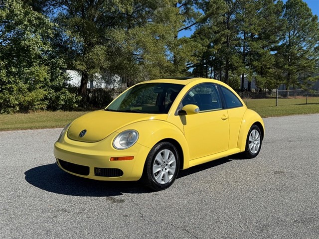 Volkswagen New Beetle S in Smithfield