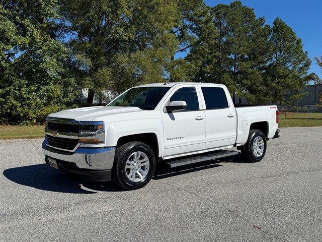 Chevrolet Silverado 1500 LT Crew Cab 4WD in Smithfield