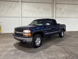 Picture of a 2002 Chevrolet Silverado 1500 LT Ext. Cab 4WD