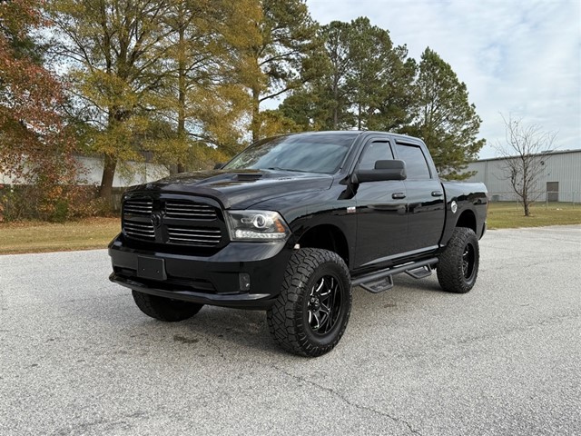 RAM 1500 Sport Crew Cab SWB 4WD in Smithfield
