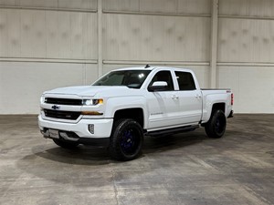 Picture of a 2018 Chevrolet Silverado 1500 LT Crew Cab 4WD