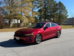 Picture of a 2021 Kia K5 LXS