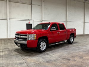 Picture of a 2007 Chevrolet Silverado 1500 LT1 Crew Cab 4WD