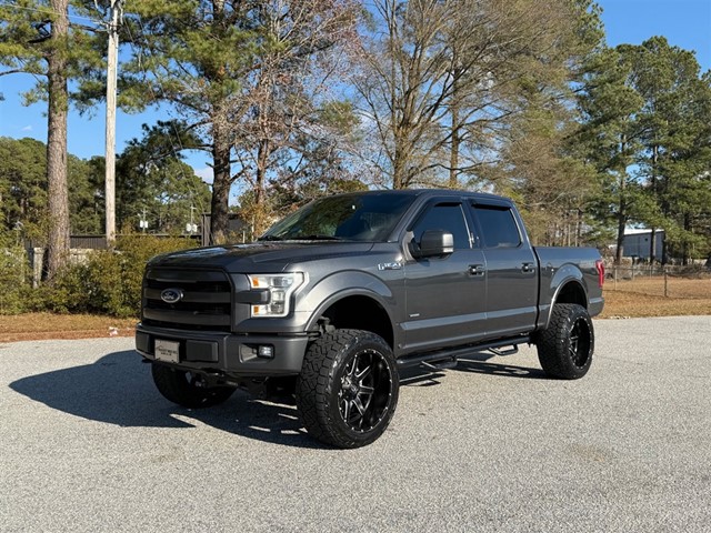 Ford F-150 Lariat SuperCrew 5.5-ft. Bed 4WD in Smithfield