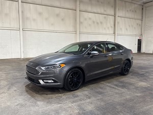 Picture of a 2017 Ford Fusion SE