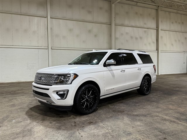 Ford Expedition MAX Platinum 4WD in Smithfield
