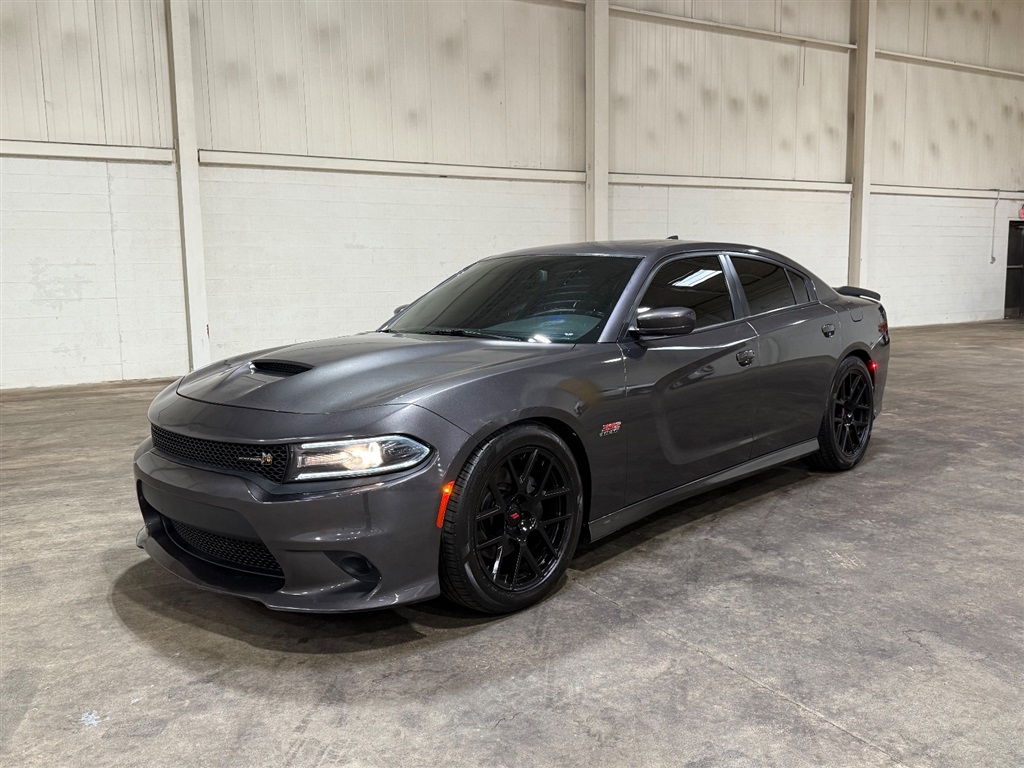 2018 Dodge Charger R/T's photo