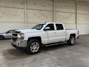 2018 Chevrolet Silverado 1500 LT Crew Cab 4WD for sale by dealer