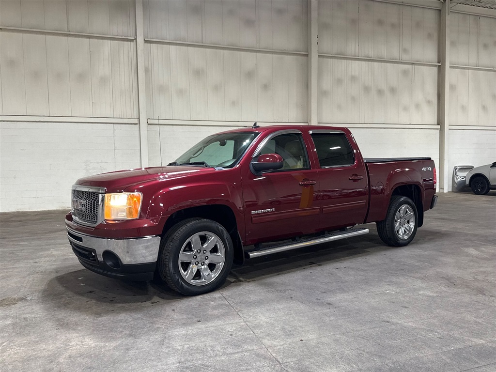 2013 GMC Sierra 4WD Crew Cab SLT SWB's photo