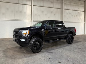 Picture of a 2021 Ford F-150 XLT SuperCrew 4WD