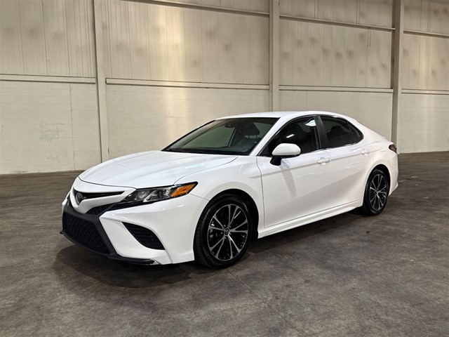 Toyota Camry SE in Smithfield