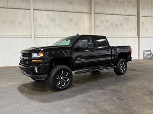 2018 Chevrolet Silverado 1500 LT Crew Cab 4WD for sale by dealer