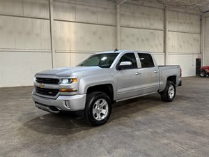 Picture of a 2017 Chevrolet Silverado 1500 LT Crew Cab 4WD