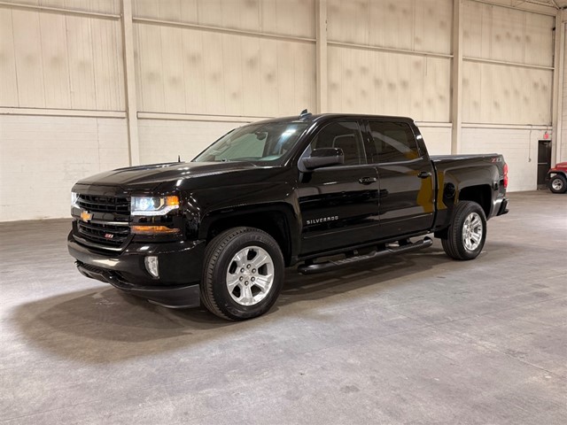 Chevrolet Silverado 1500 LT Crew Cab 4WD in Smithfield