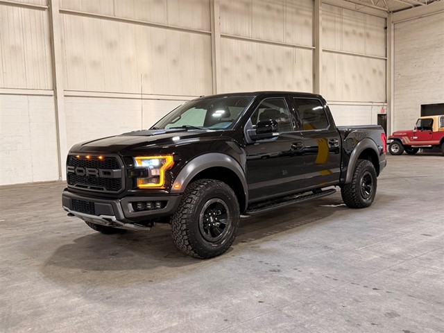 Ford F-150 Raptor SuperCrew 4WD in Smithfield