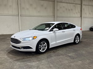 Picture of a 2018 Ford Fusion SE