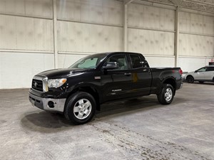2008 Toyota Tundra SR5 Double Cab 5.7L 4WD for sale by dealer