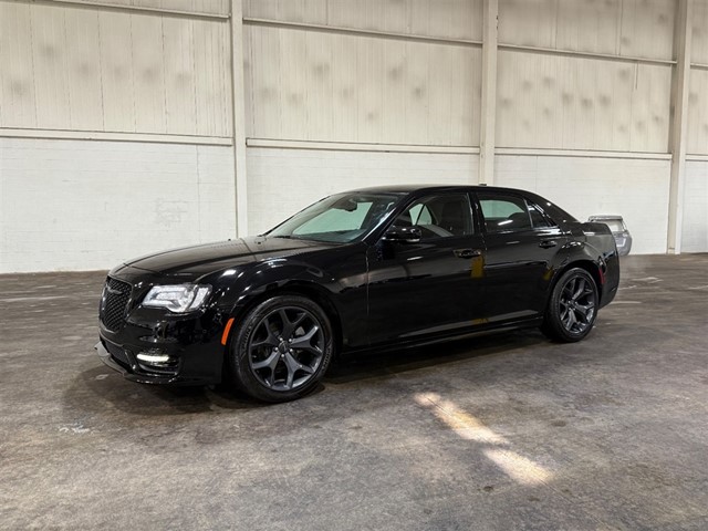 Chrysler 300 Touring L in Smithfield