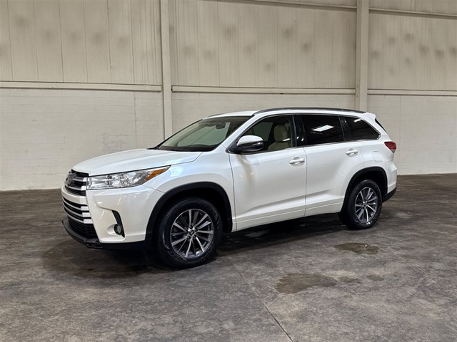 Toyota Highlander XLE FWD V6 in Smithfield