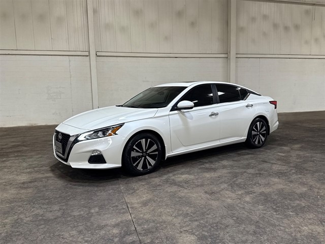 Nissan Altima 2.5 SV in Smithfield