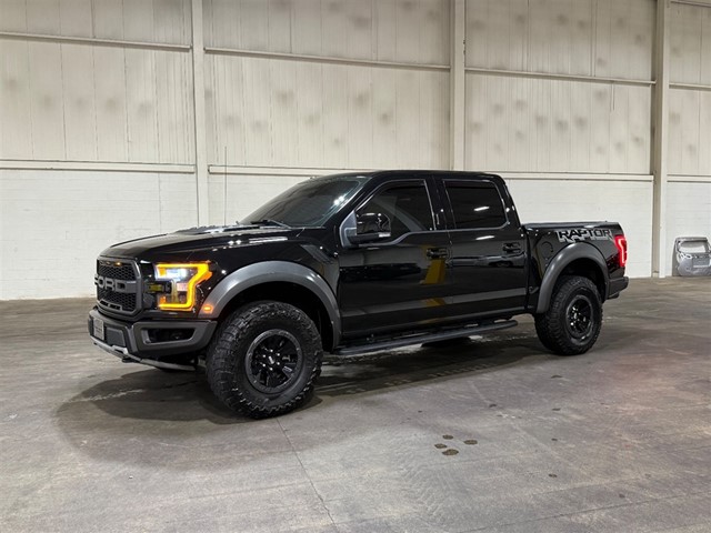Ford F-150 Raptor SuperCrew 4WD in Smithfield