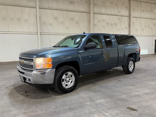 Chevrolet Silverado 1500 LT Ext. Cab 4WD in Smithfield
