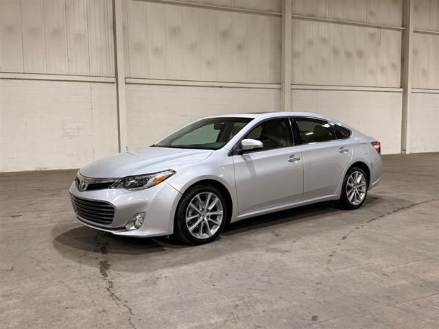 Toyota Avalon XLE Touring in Smithfield