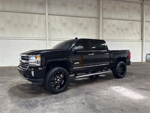 2018 Chevrolet Silverado 1500 High Country Crew Cab 4WD for sale by dealer