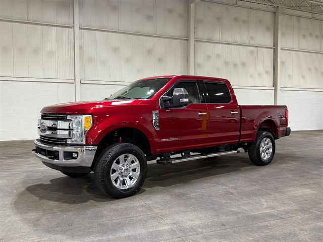Ford F-250 SD Lariat Crew Cab 4WD in Smithfield