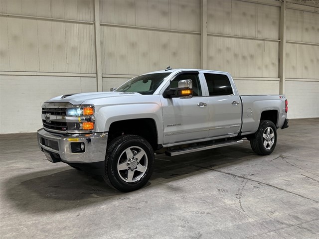 Chevrolet Silverado 2500HD LTZ Crew Cab Short Box 4WD in Smithfield