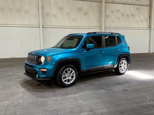 Picture of a 2019 Jeep Renegade Latitude