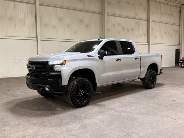 Chevrolet Silverado 1500 LT Trail Boss Crew Cab 4WD in Smithfield