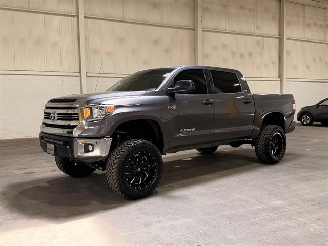 Toyota Tundra SR5 5.7L V8 FFV CrewMax 4WD in Smithfield