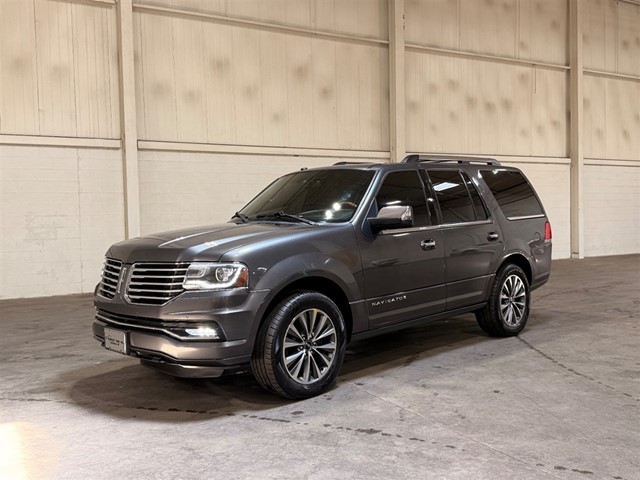 Lincoln Navigator Select 4WD in Smithfield