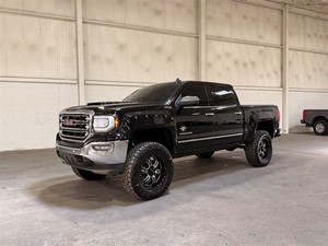 2017 GMC Sierra 1500 SLT Crew Cab 4WD for sale by dealer