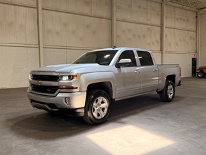 2017 Chevrolet Silverado 1500 LT Crew Cab 4WD for sale by dealer