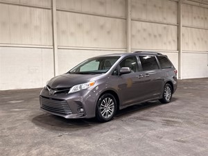 2020 Toyota Sienna XLE for sale by dealer