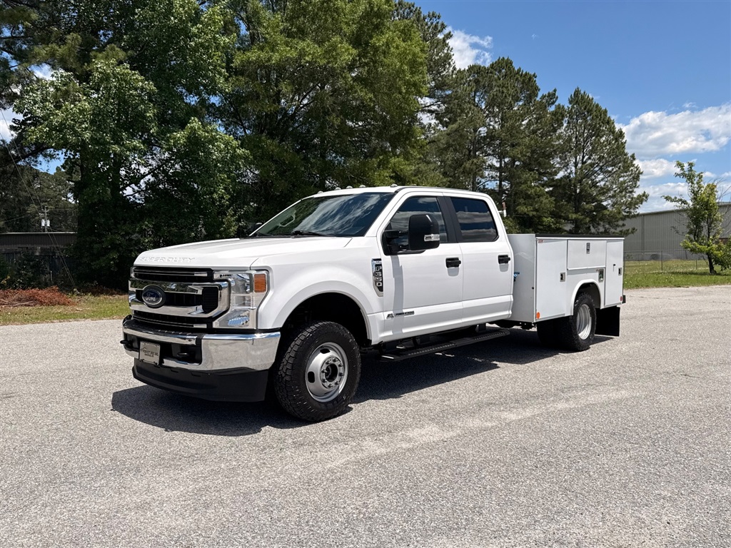 2021 Ford F-350 XL 4x4 Crew Cab 179-In DRW's photo
