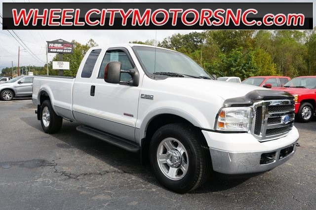 2005 Ford F 350sd Lariat In Asheville