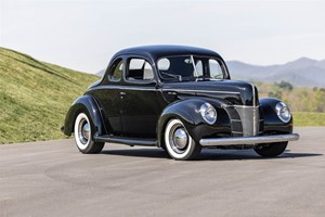 Picture of a 1940 FORD  DELUXE COUPE