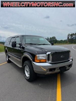 Picture of a 2001 Ford Excursion Limited