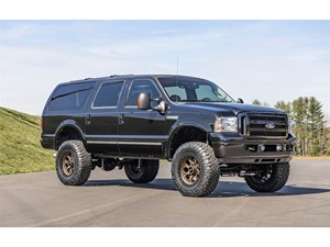 2005 Ford Excursion Limited 6.0L 4WD for sale by dealer