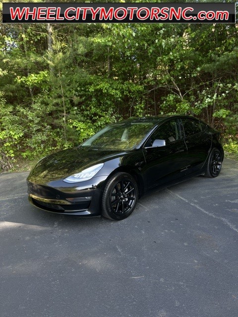 Tesla Model 3 Standard in Asheville