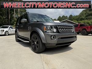 Picture of a 2016 Land Rover LR4 HSE