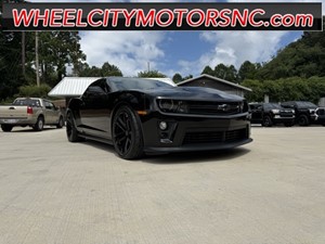 Picture of a 2015 Chevrolet Camaro ZL1