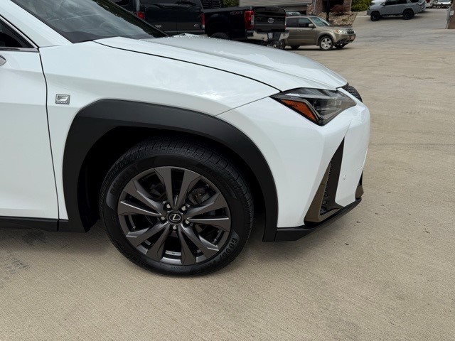 2019 Lexus UX 250h Premium F SPORT photo 14