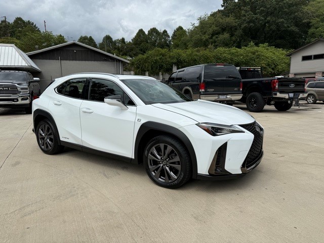 2019 Lexus UX 250h Premium F SPORT photo 2