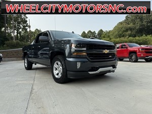 Picture of a 2017 Chevrolet Silverado 1500 LT