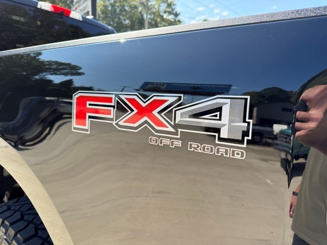 2024 Ford F-250 photo 37