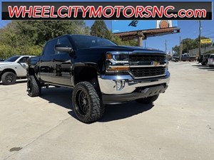 Picture of a 2018 Chevrolet Silverado 1500 LT